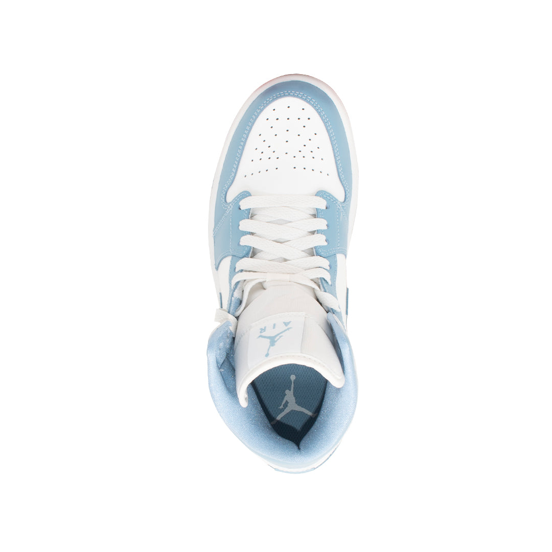 Air Jordan 1 Retro UNC